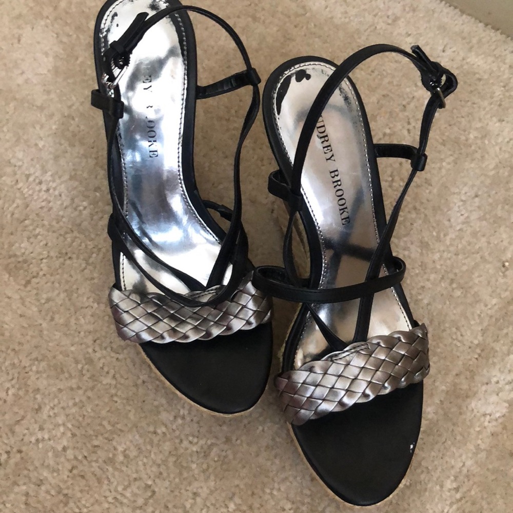 Multicolor Wedges - Picture 2 of 6